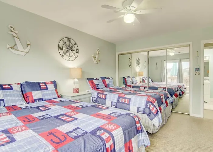 Indoor Outdoor Pools, Balcony And Fenced Yard, Walk To * Ocean City